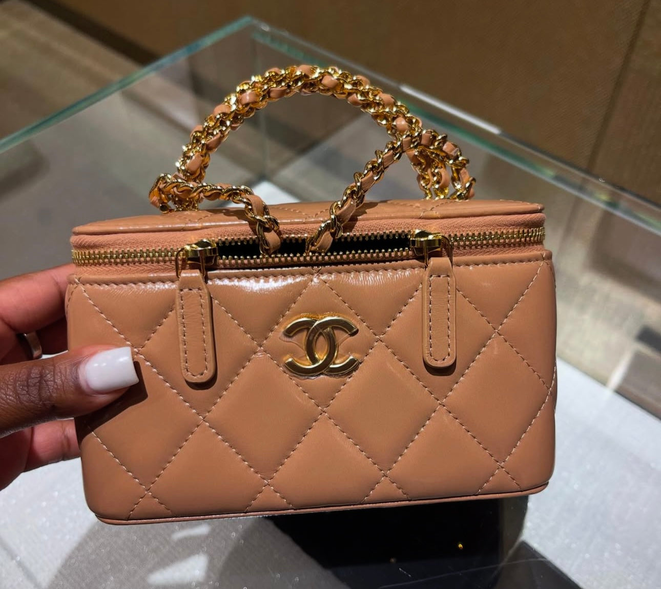 Sac Ch*nel