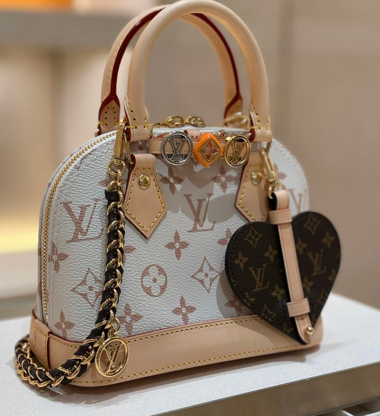 Sac Louis Vu*tton