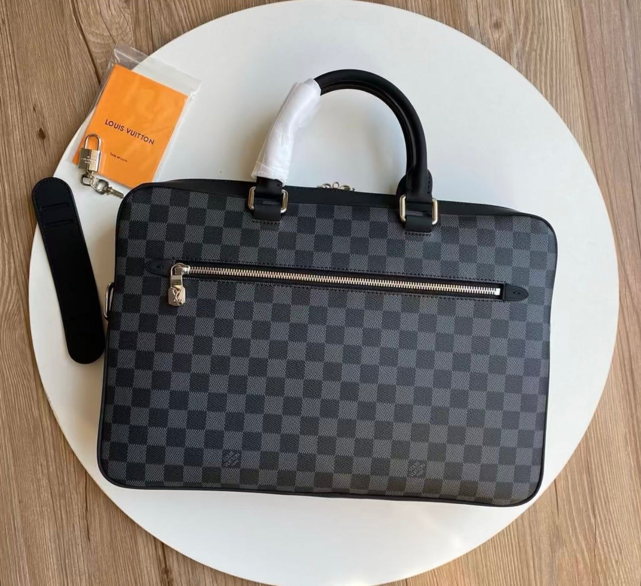 Sacoche Louis V*itton