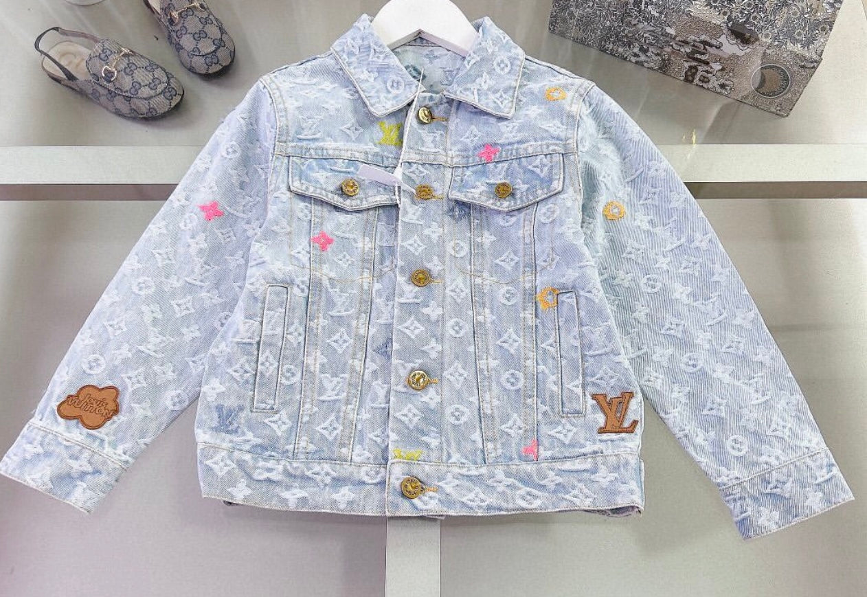 Veste LV