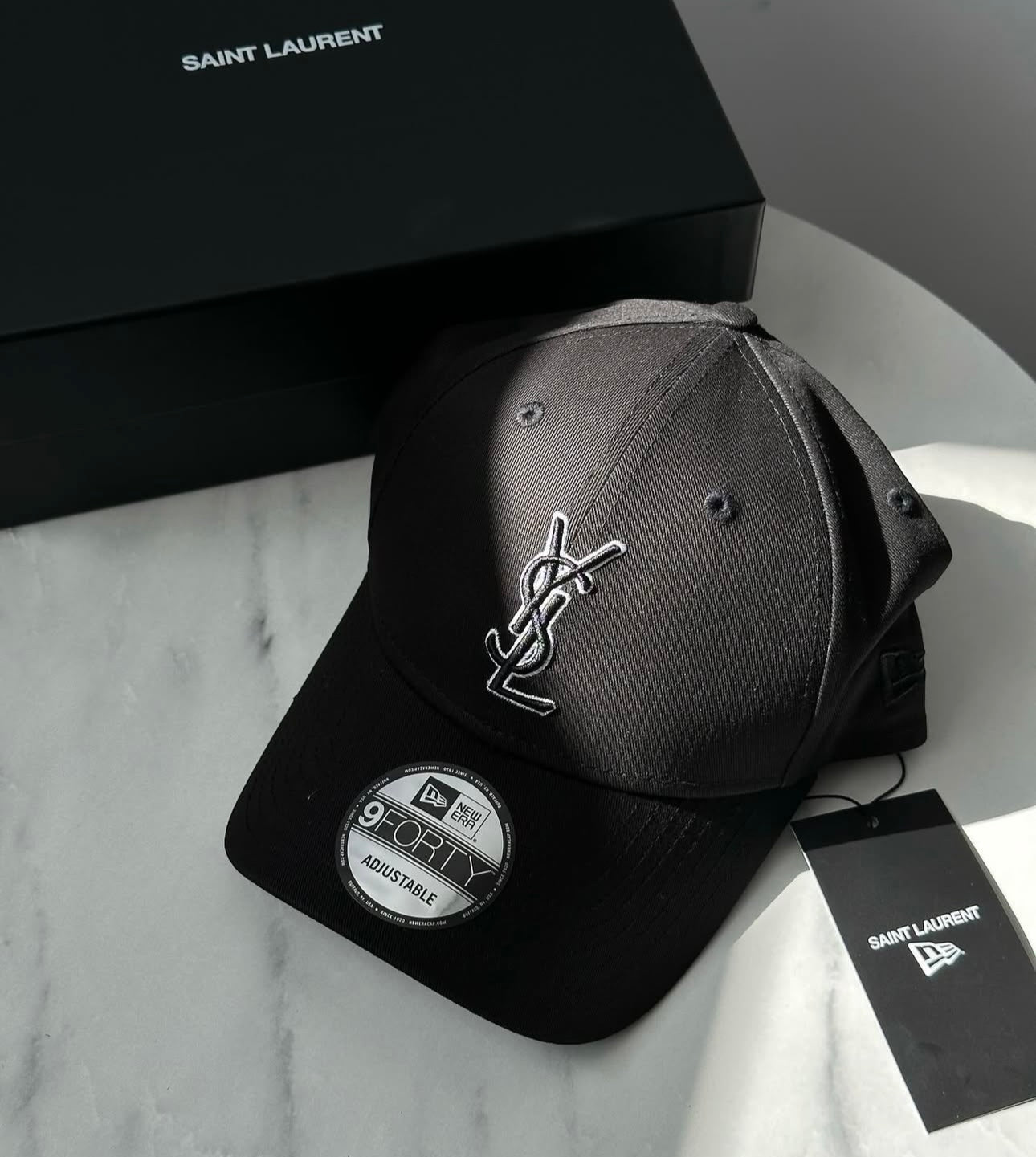 Casquette Saint L*urent