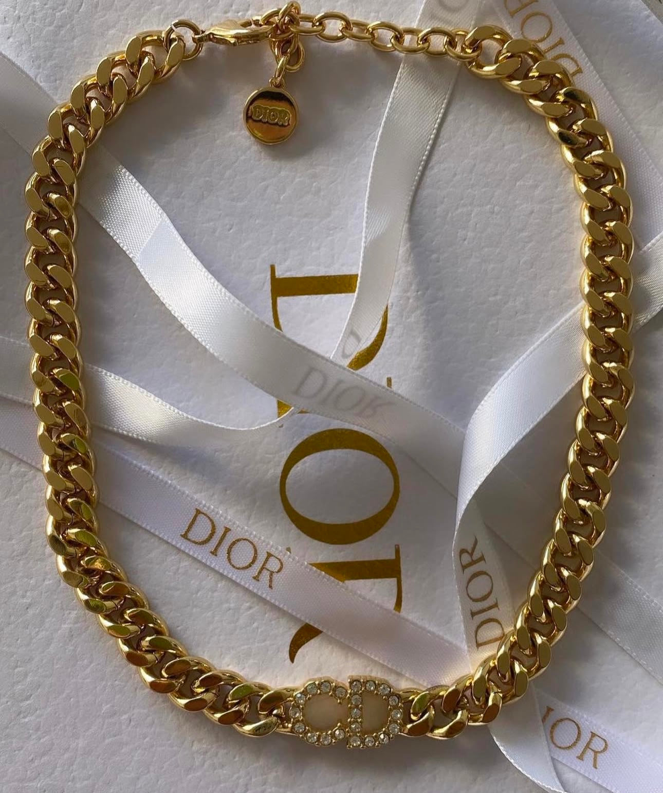 Collier Di*r