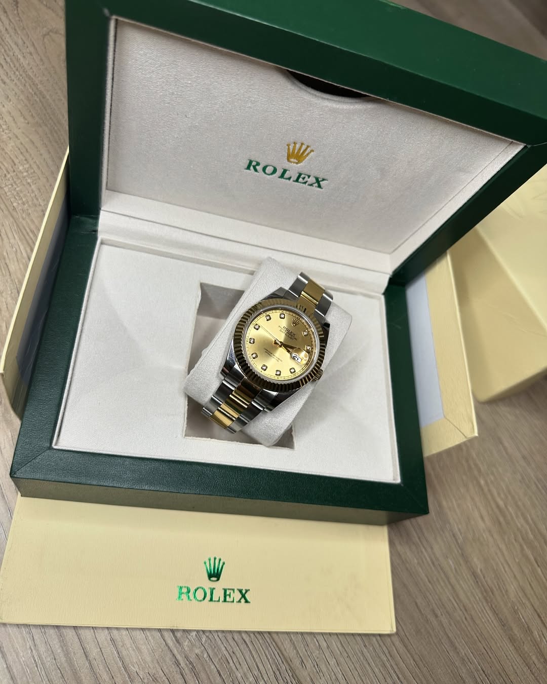 Montres R*lex