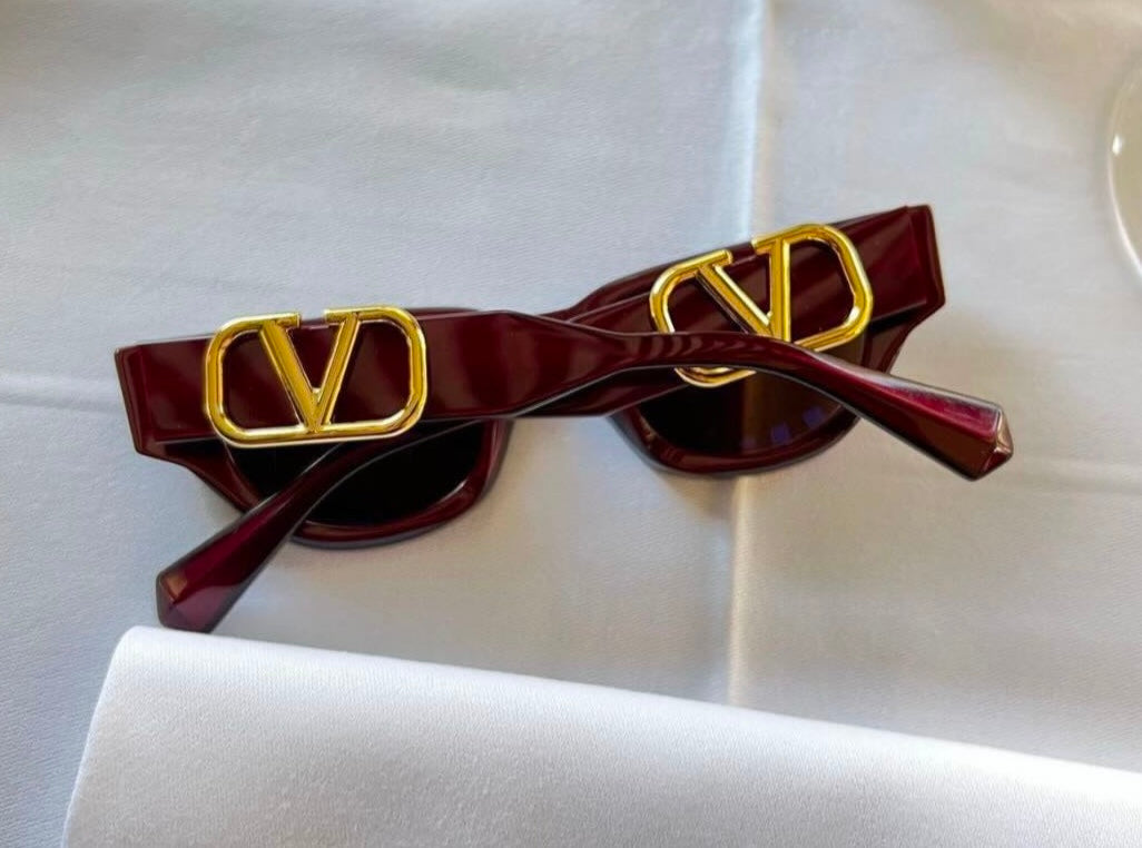 Lunettes V*lentino