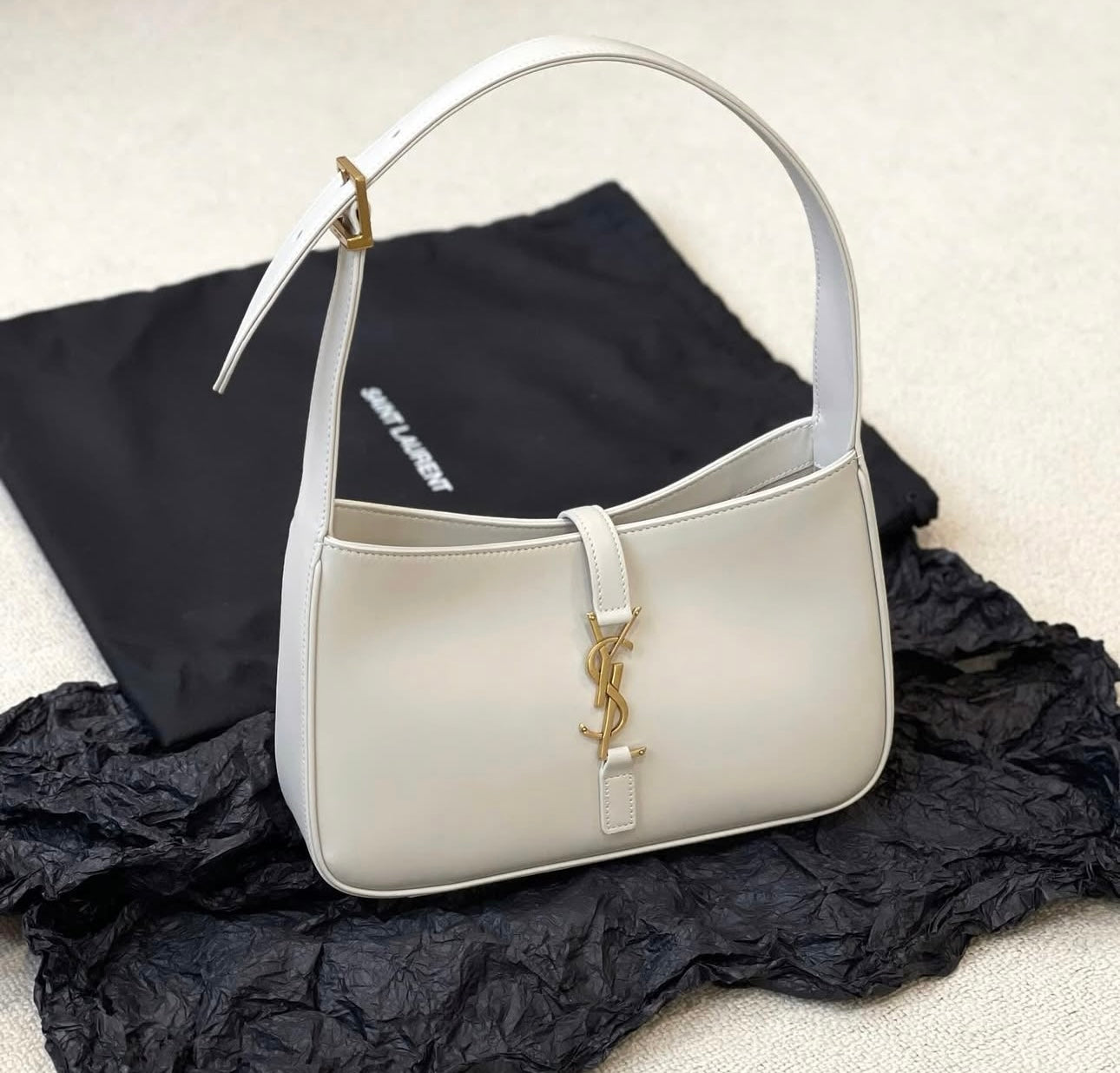 Sac Saint L*urent