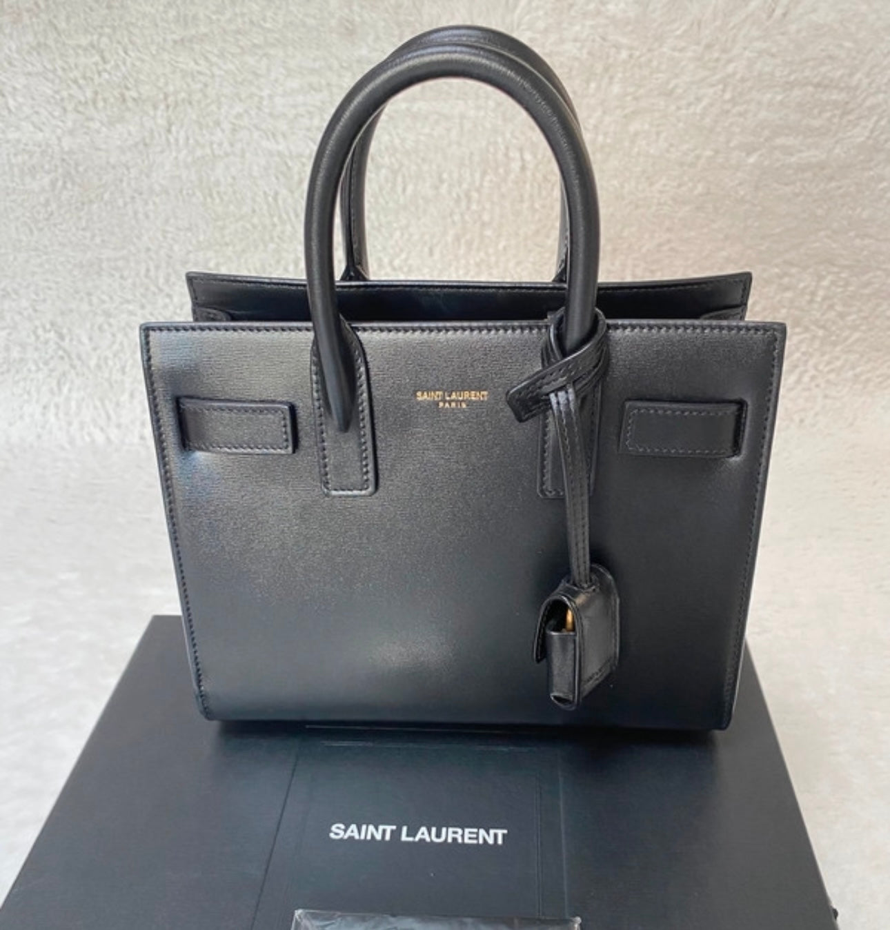 Sac Saint L*urent