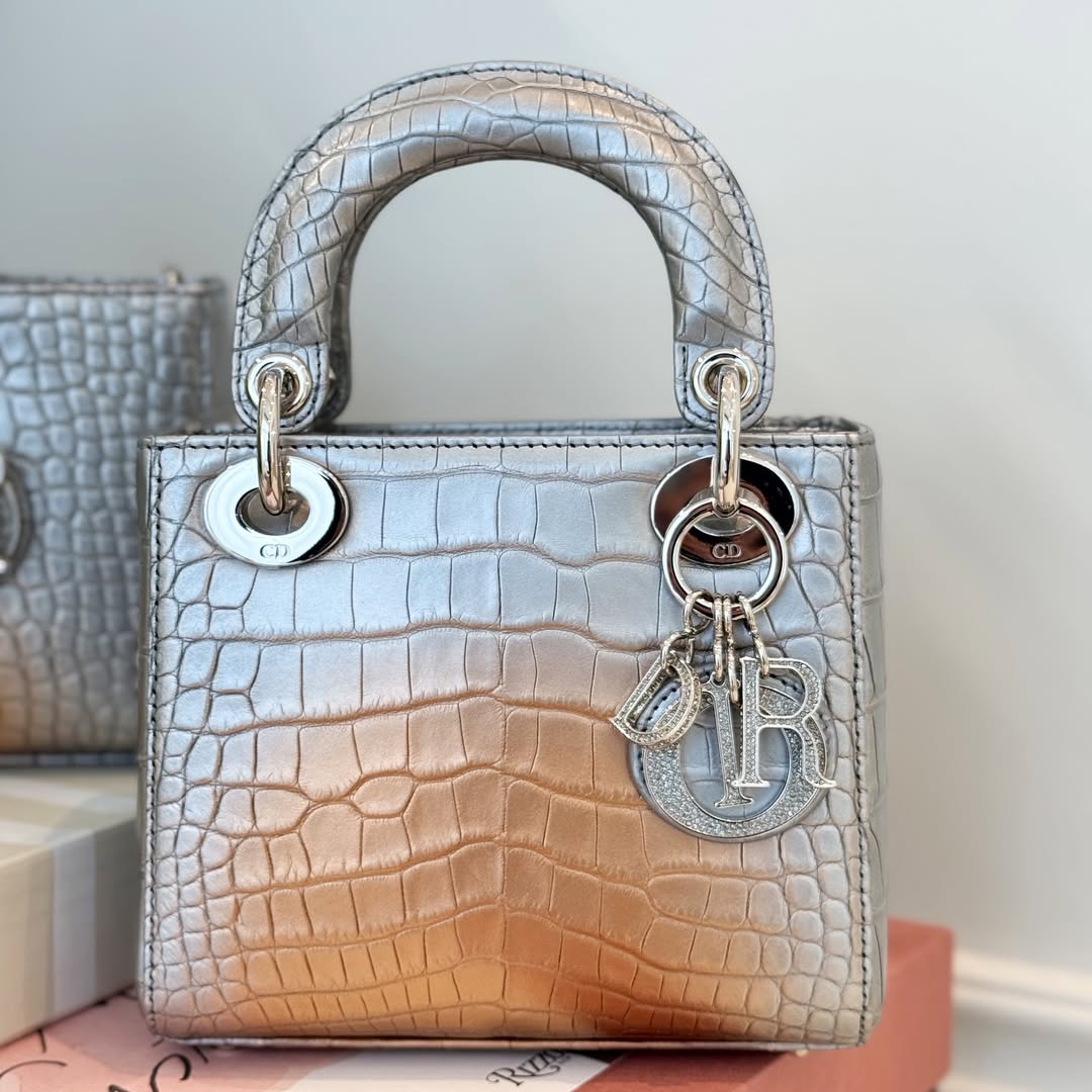Sac Di*r