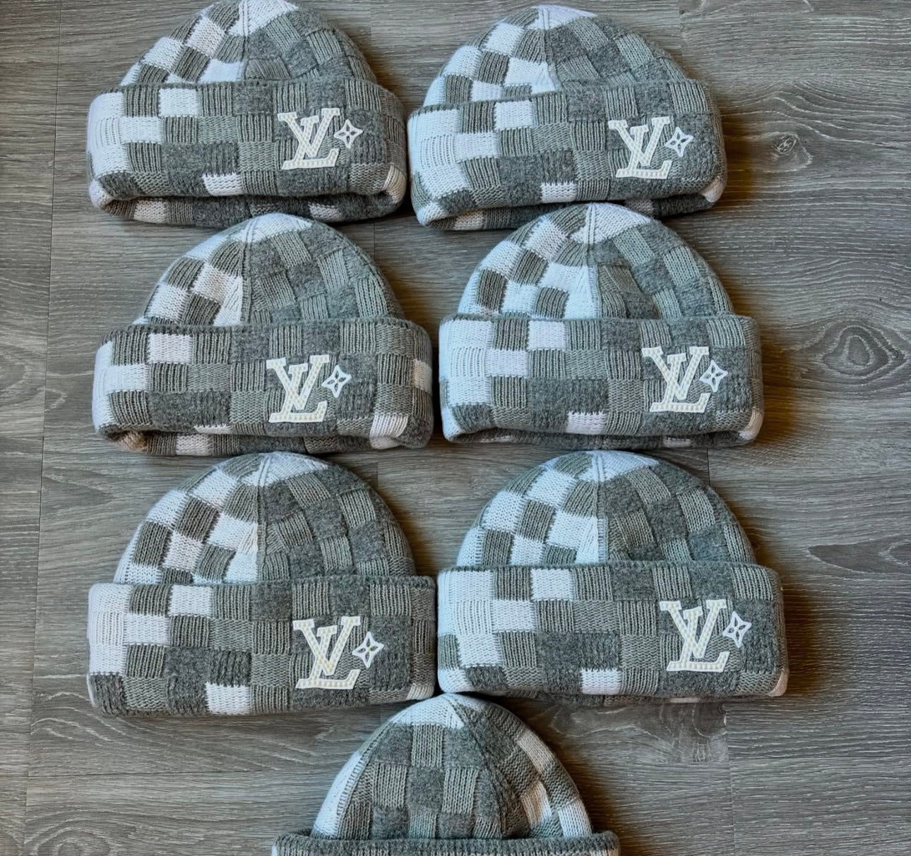 Bonnet Louis Vuitt*n