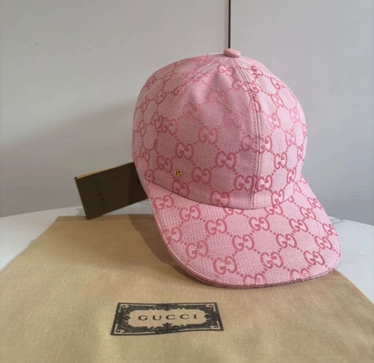 Casquette G*cci