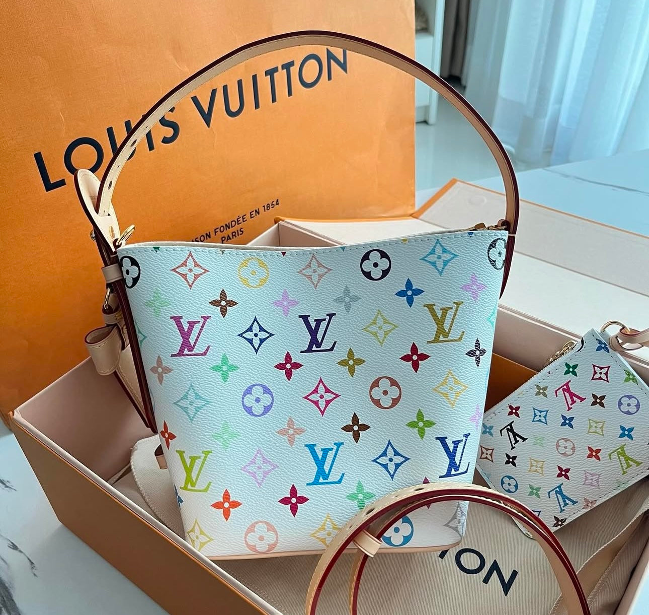 Sac Louis Vu*tton