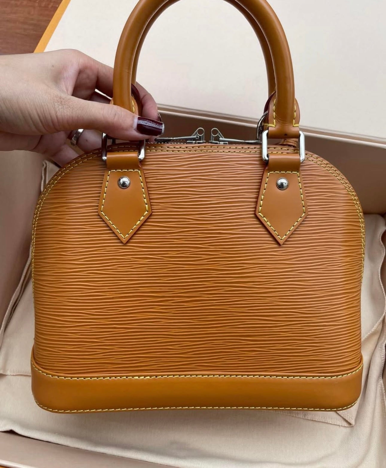 Sac Louis Vu*tton