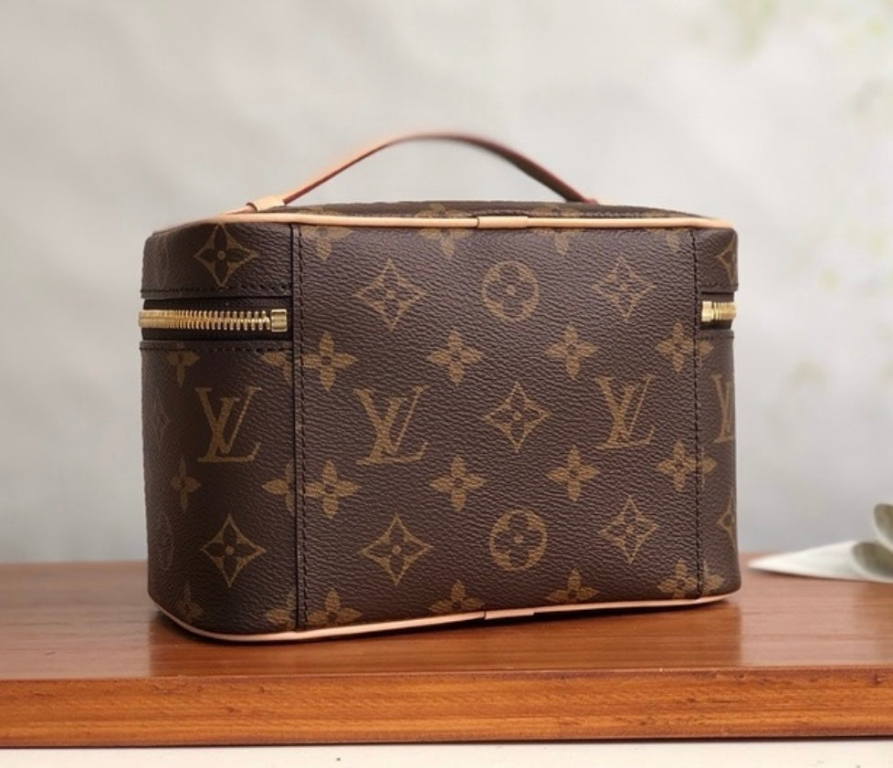 Sac Louis Vu*tton