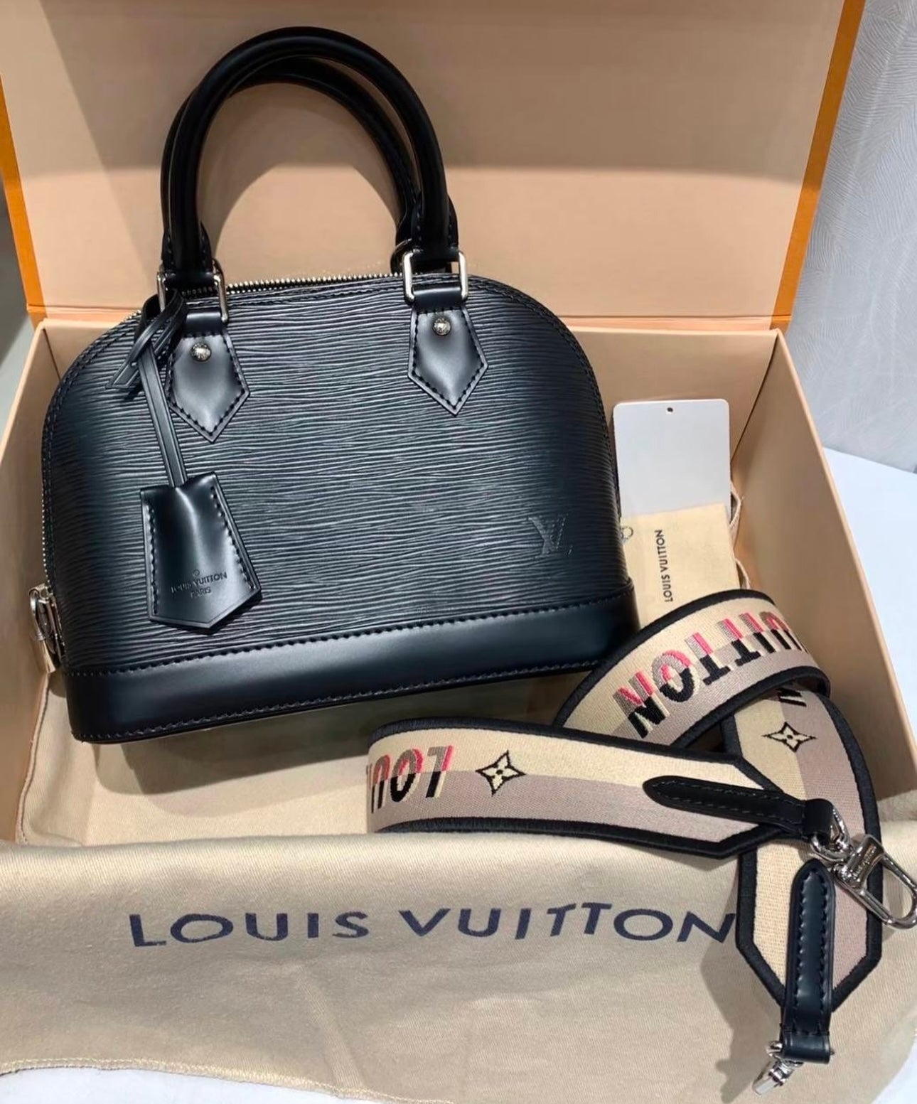 Sac Louis Vu*tton