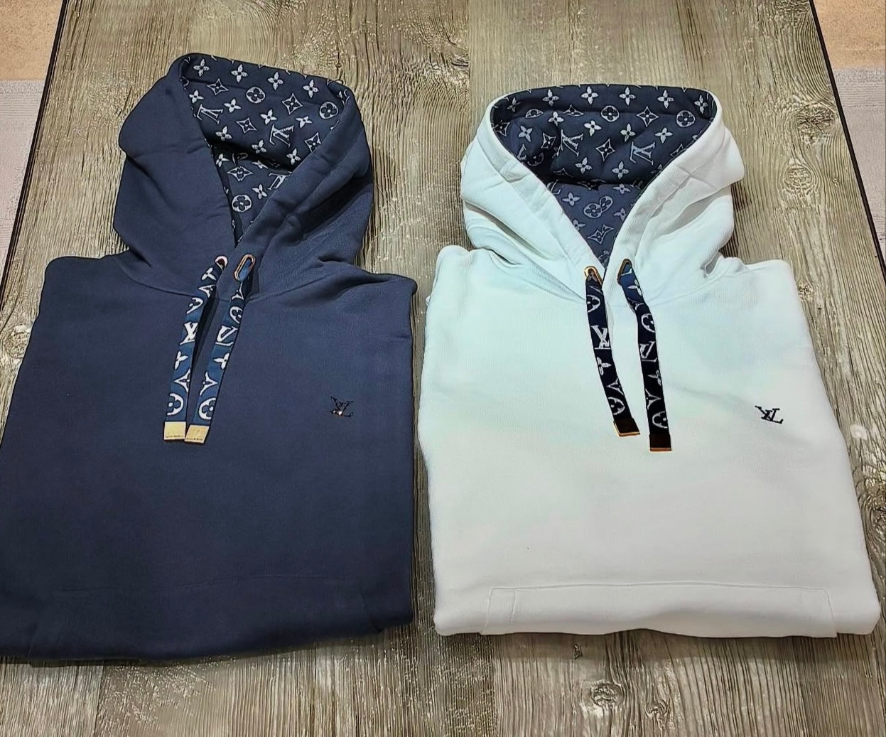Sweat Louis Vuitt*n