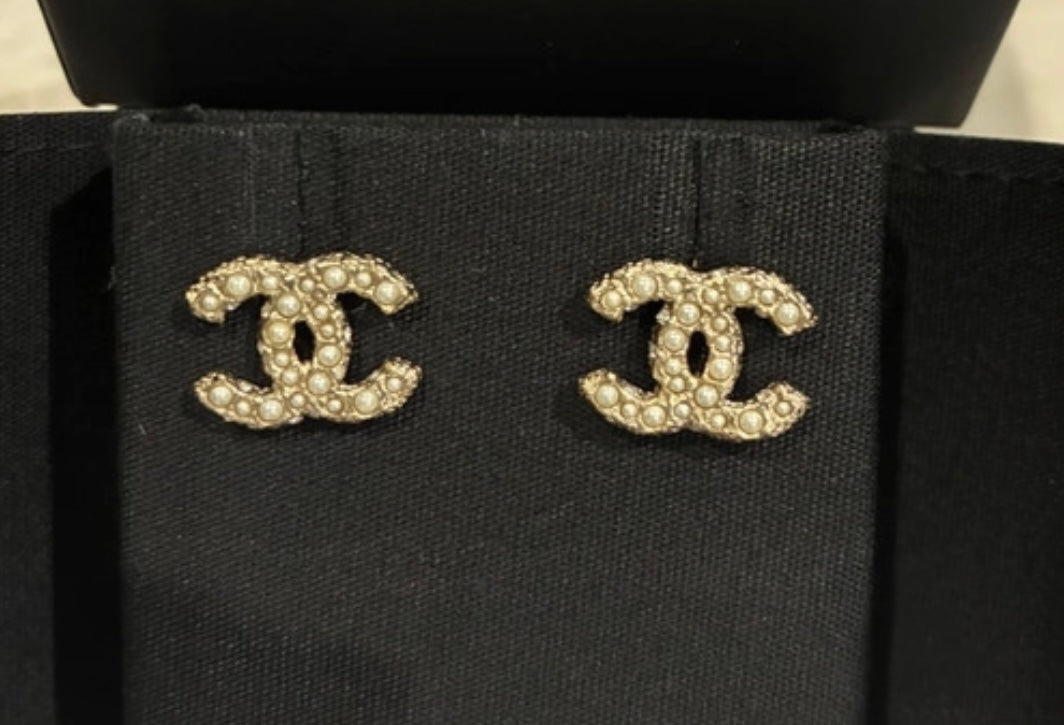 Boucles Ch*nel