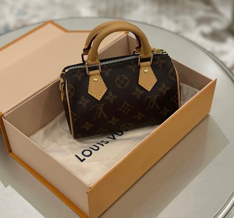 Sac Louis Vu*tton nano
