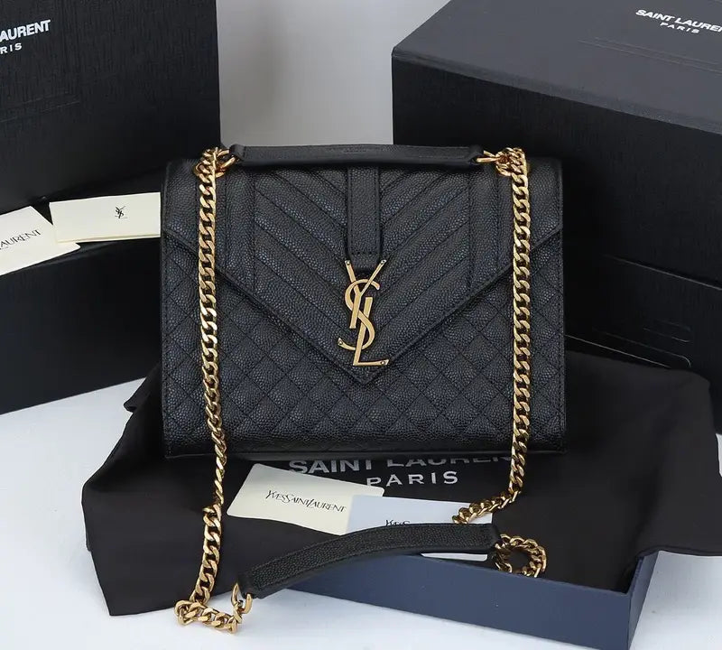 Sac Saint La*rent